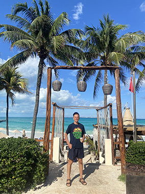 An image from our Cancun album