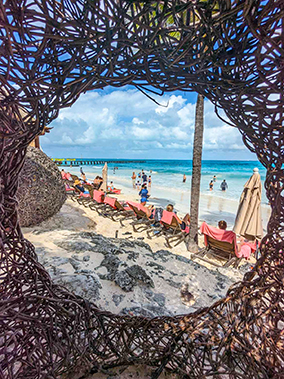 An image from the beach Cancun