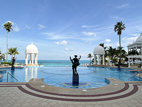 An image from our Cancun album