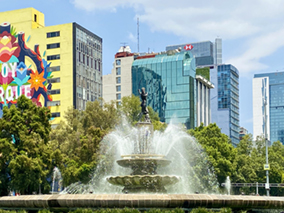 An image of Teotihuacán pyramides from our album