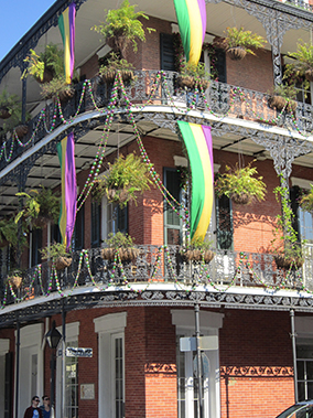 An image from New Orleans French quarter from our Album