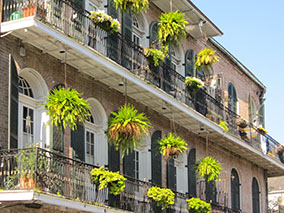 An image from New Orleans French quarter from our Album