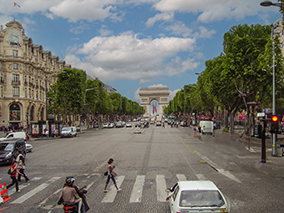 An image from Paris France, The Arc de Triomphe