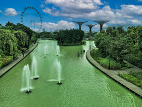 Images of Singapore Marina Bay at night!
