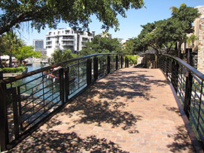 Images from the Cape Town’s Canal Cruise
