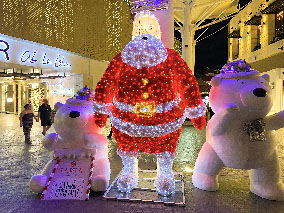 Santa Claus image from Cancun, La Isla shopping village