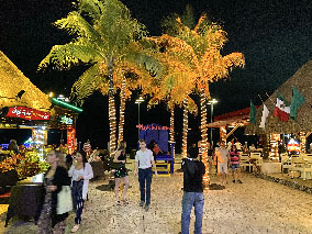 Image from Cancun, La Isla shopping village