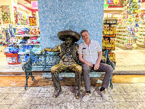 Image from Cancun, La Isla shopping village