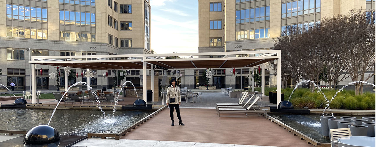 A randomn image of business buildings in Palo Alto